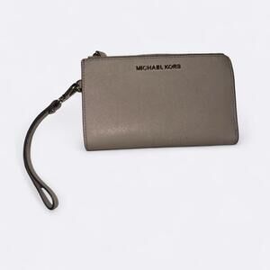 Michael Kors Jet Set Travel Double Zip Saffiano Leather Wristlet Wallet